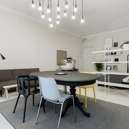 Baixa24 •P1L• Amplo Estudio Na Baixa Com Varanda 포르투 외부 사진
