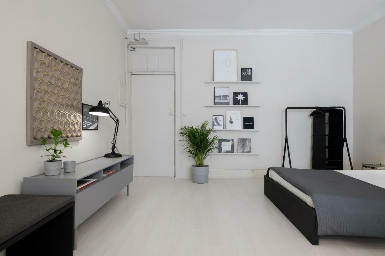 Baixa24 •P1L• Amplo Estudio Na Baixa Com Varanda 포르투 외부 사진