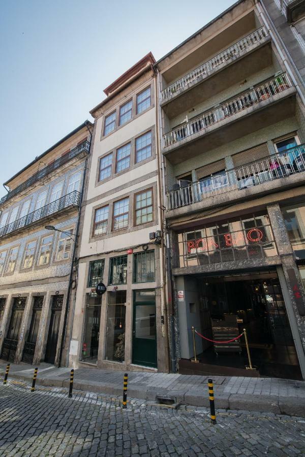 Baixa24 •P1L• Amplo Estudio Na Baixa Com Varanda 포르투 외부 사진